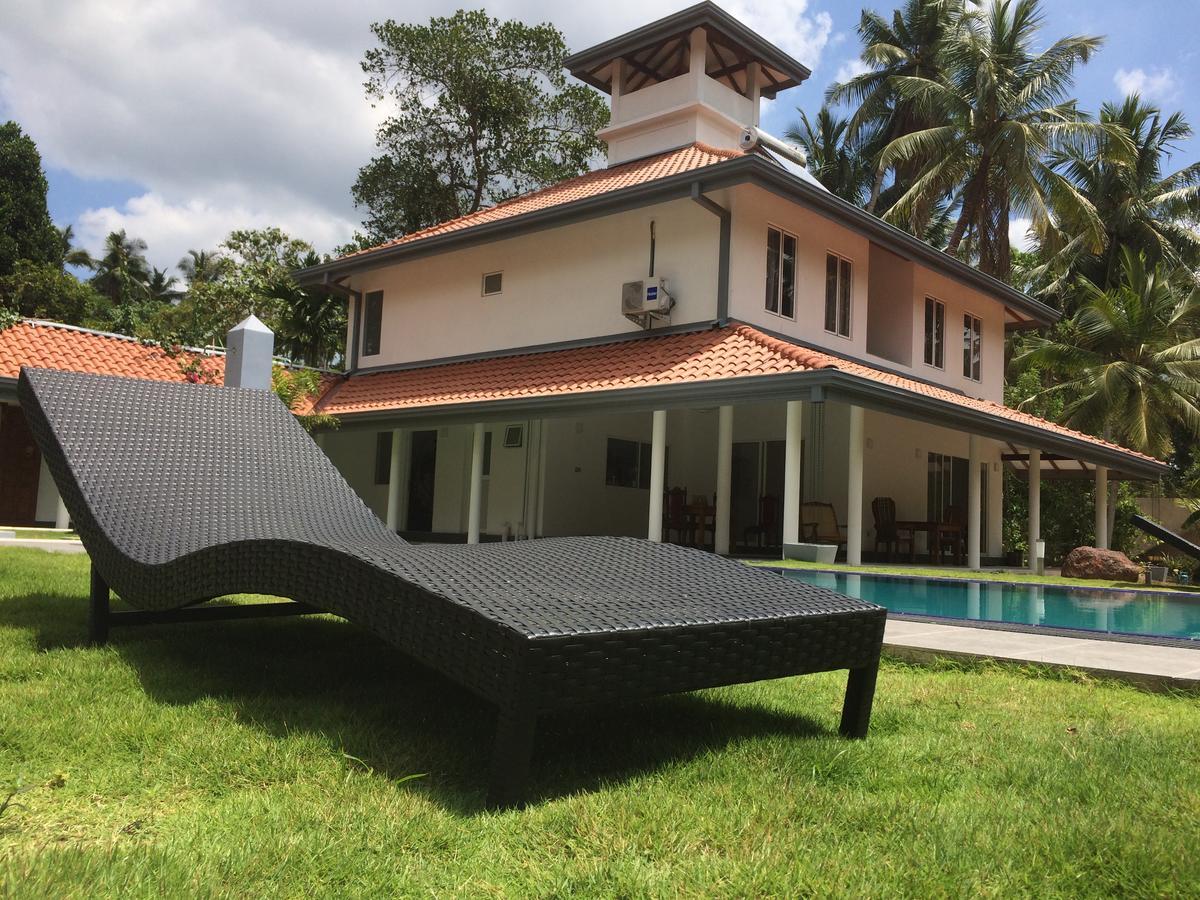 Anuhas Airport Villas Katunayaka Luaran gambar