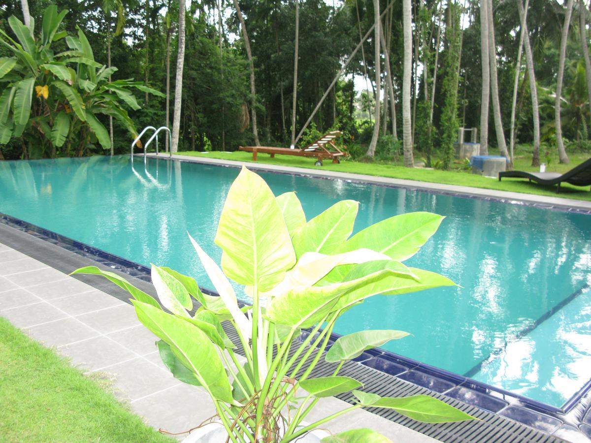 Anuhas Airport Villas Katunayaka Luaran gambar
